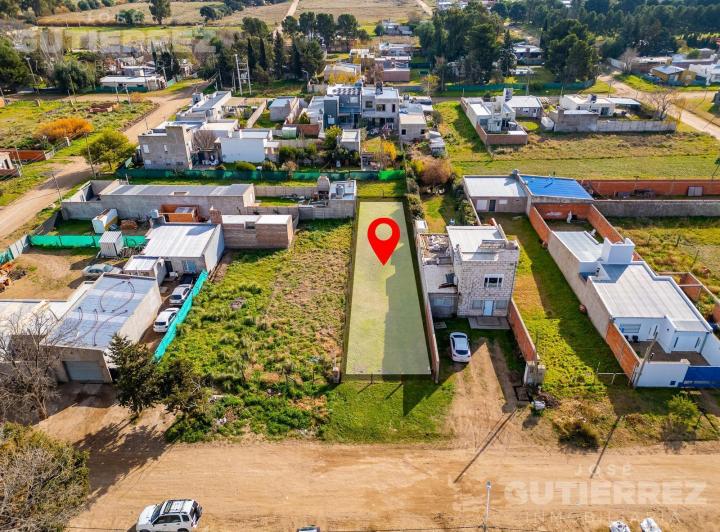 Terreno · 372m²