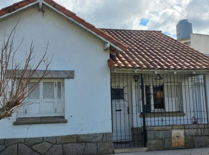 Casa · 104m² · 3 Ambientes · 1 Cochera