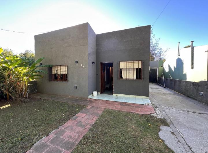Casa · 80m² · 4 Ambientes · 1 Cochera