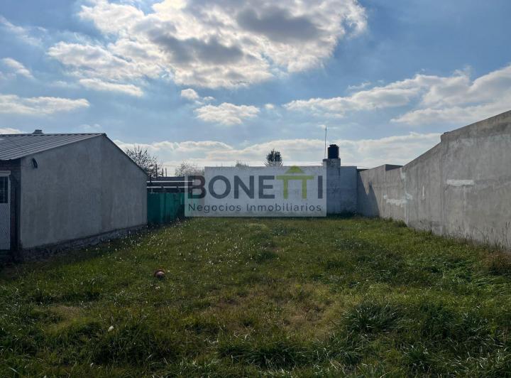 Terreno · 300m²