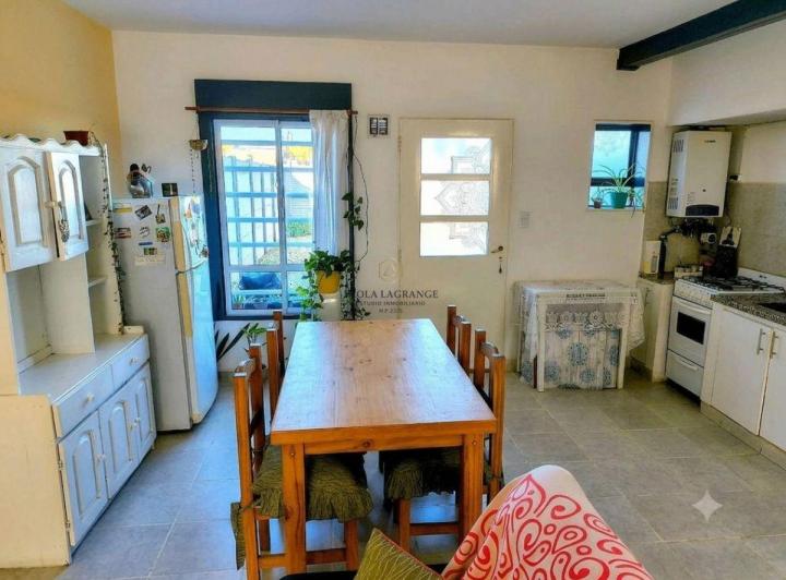 Casa · 55m² · 3 Ambientes · 1 Cochera