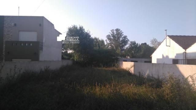 Terreno · 370m²