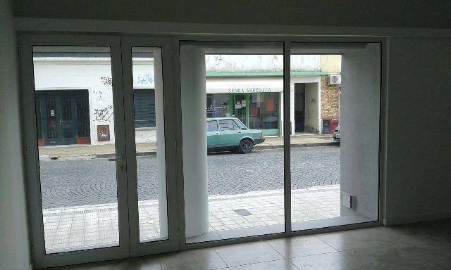 Local comercial · 90m² · 3 Cocheras