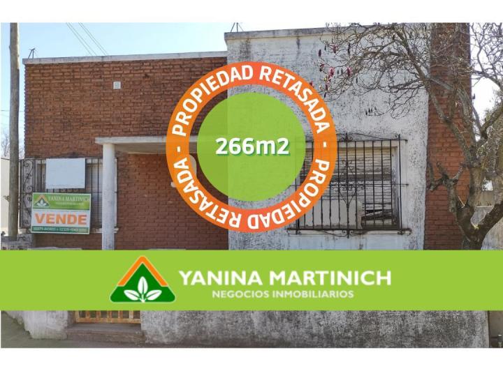 Casa · 140m² · 8 Ambientes · 1 Cochera