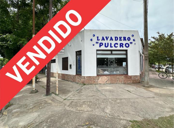 Local comercial · 117m² · 5 Ambientes · 1 Cochera
