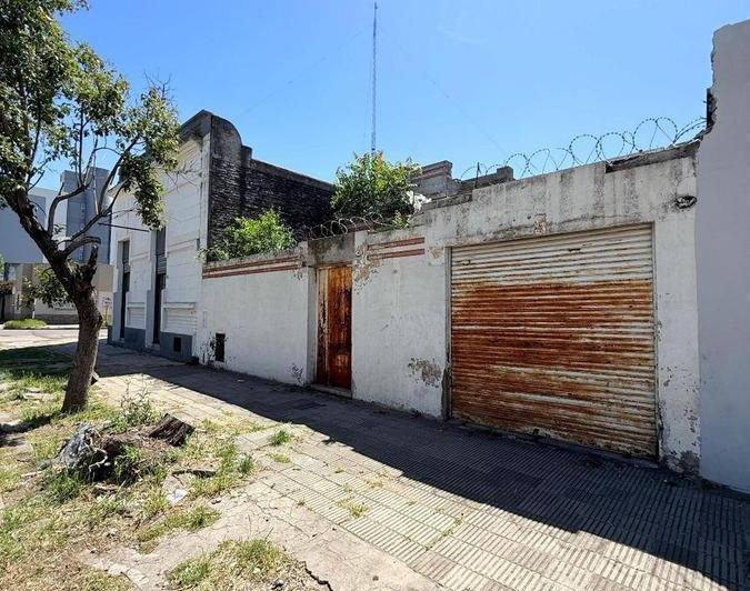 Casa · 1m² · 3 Ambientes · 1 Cochera