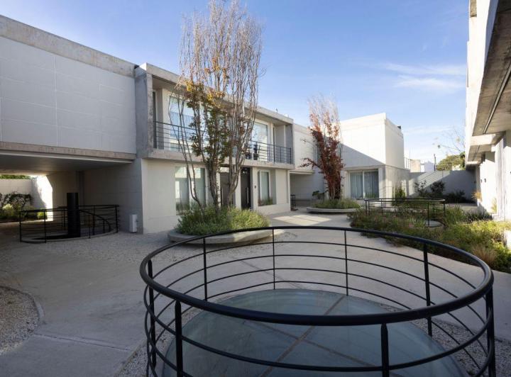 Casa · 95m² · 4 Ambientes · 1 Cochera