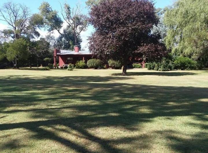 Quinta vacacional · 250m² · 3 Ambientes · 2 Cocheras