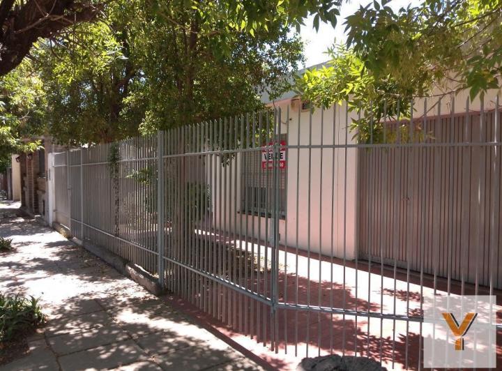 Casa · 250m² · 3 Ambientes · 1 Cochera