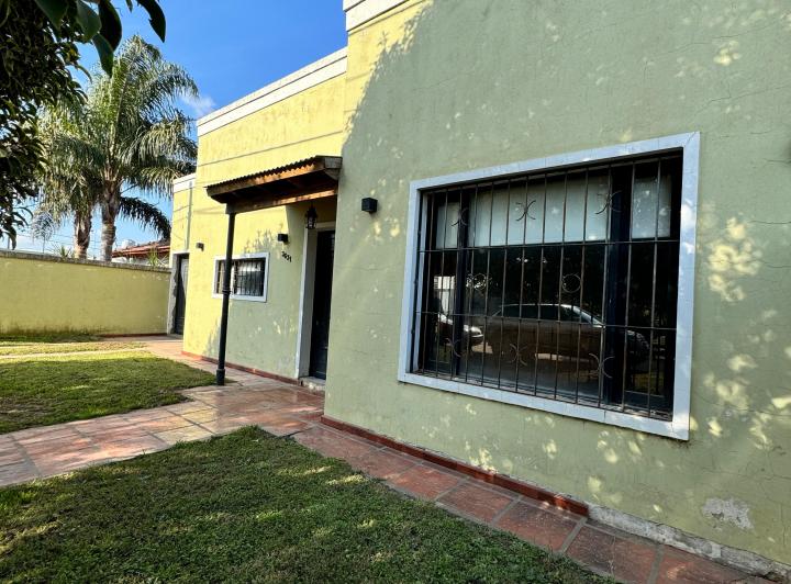 Casa · 144m² · 6 Ambientes · 1 Cochera