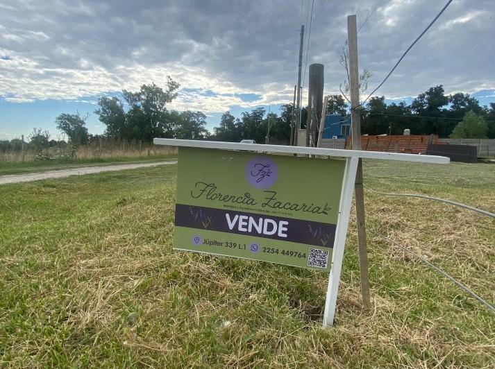 Terreno · 300m²