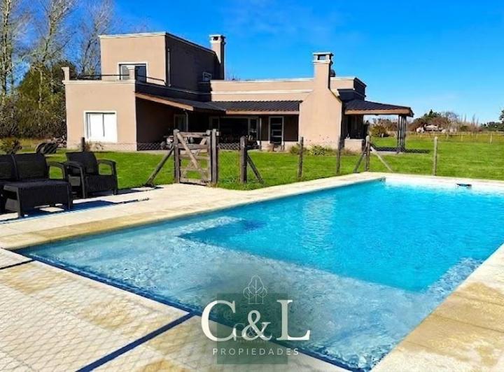 Casa · 145m² · 5 Ambientes