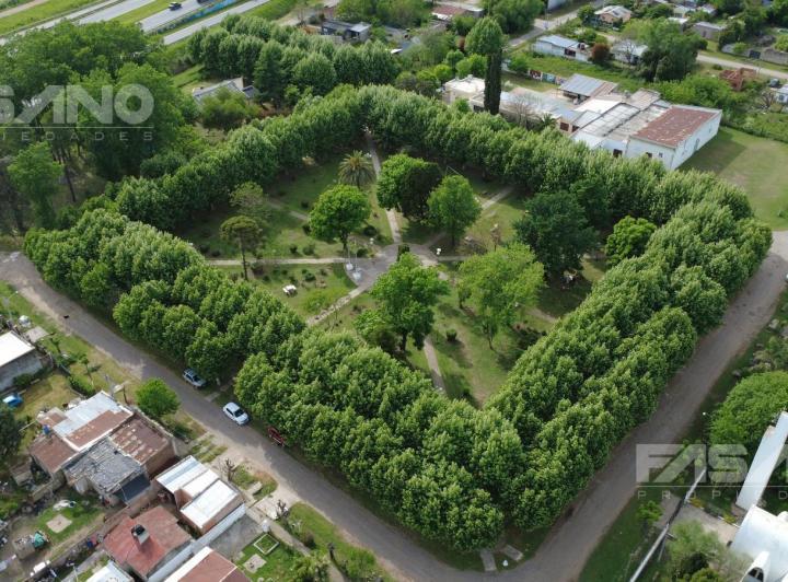 Terreno · 450m²