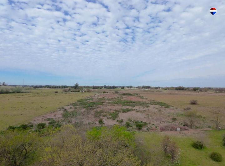 Terreno · 220m²