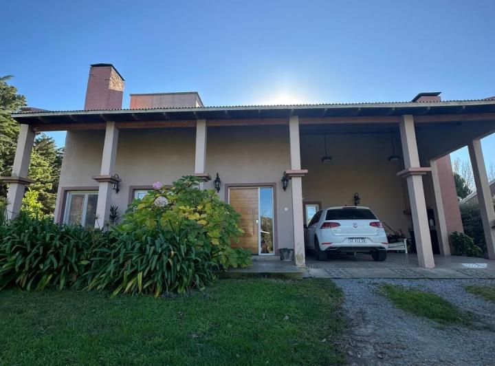 Quinta vacacional · 300m² · 5 Ambientes · 3 Cocheras