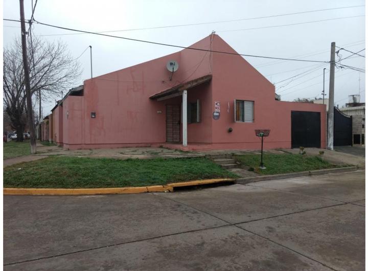 Casa · 85m² · 3 Ambientes · 1 Cochera