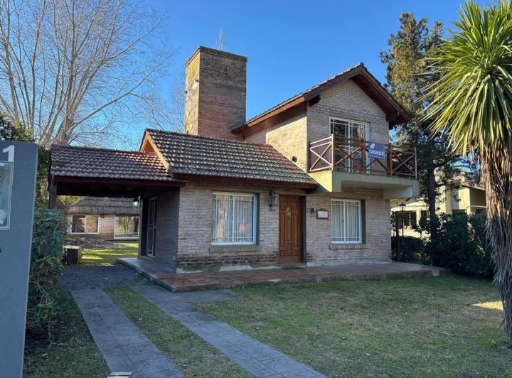 Casa · 146m² · 4 Ambientes