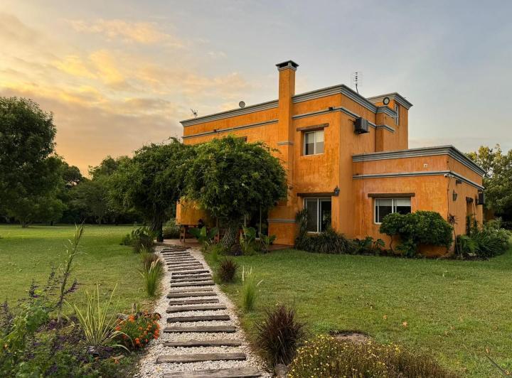 Quinta vacacional · 16800m² · 4 Ambientes · 2 Cocheras