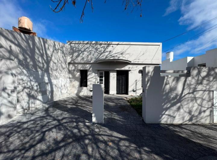Edificio · 60m² · 1 Cochera