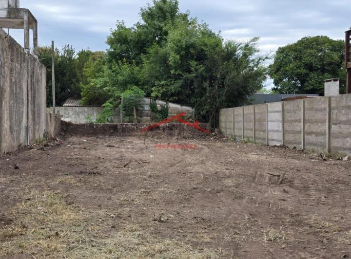 Terreno · 300m²