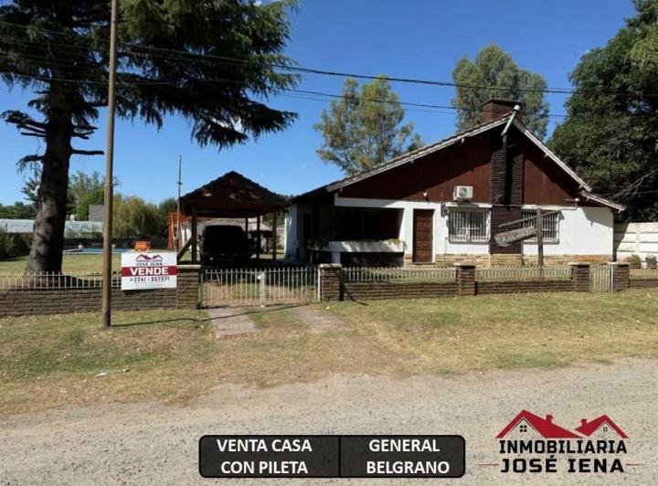 Casa · 271m² · 6 Ambientes · 1 Cochera