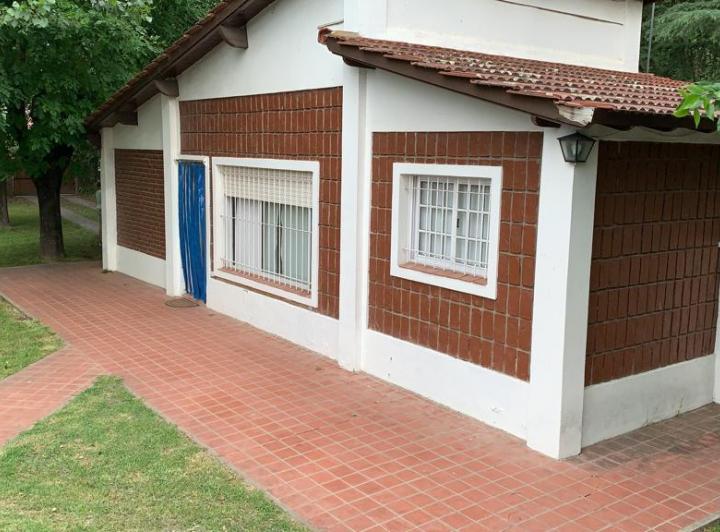 Quinta vacacional · 200m² · 3 Ambientes · 3 Cocheras