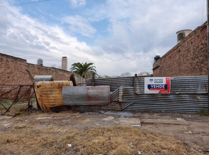 Terreno · 562m²
