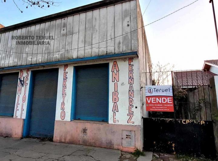 Casa · 146m² · 2 Dormitorios