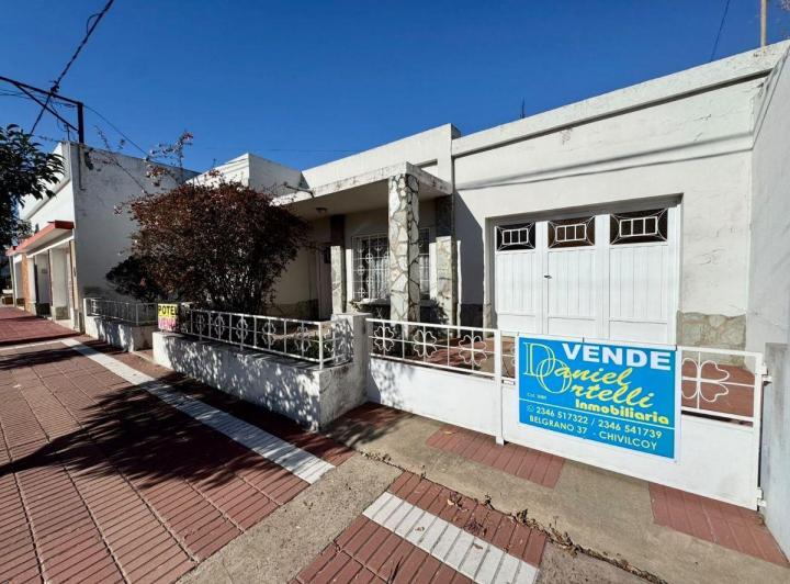 Casa · 103m² · 5 Ambientes · 1 Cochera