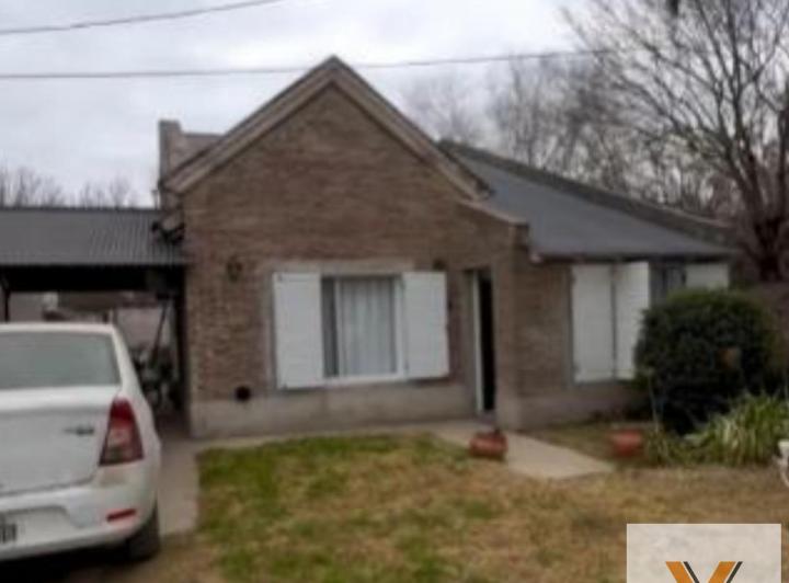 Casa · 130m² · 4 Ambientes · 1 Cochera