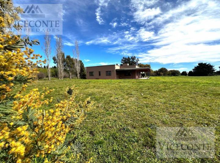 Casa · 388m² · 8 Ambientes