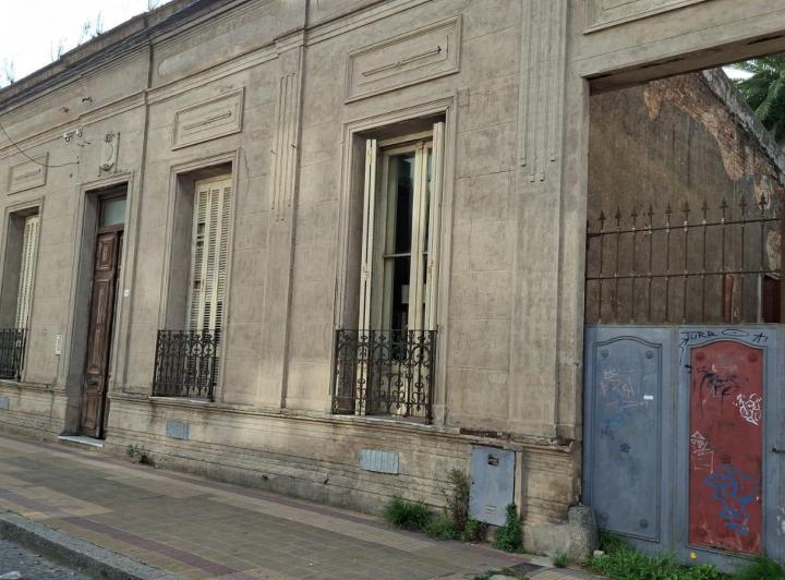 Terreno · 1462m²