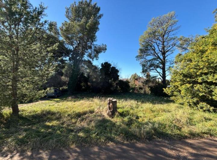 Terreno · 653m²