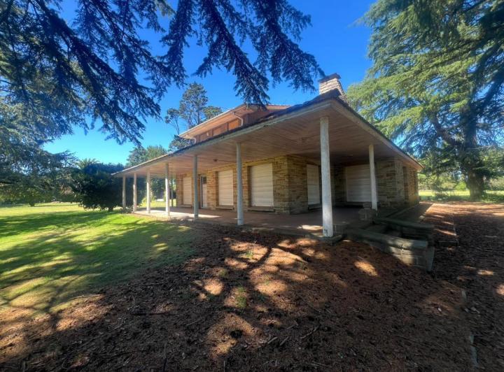 Casa · 12600m² · 4 Ambientes