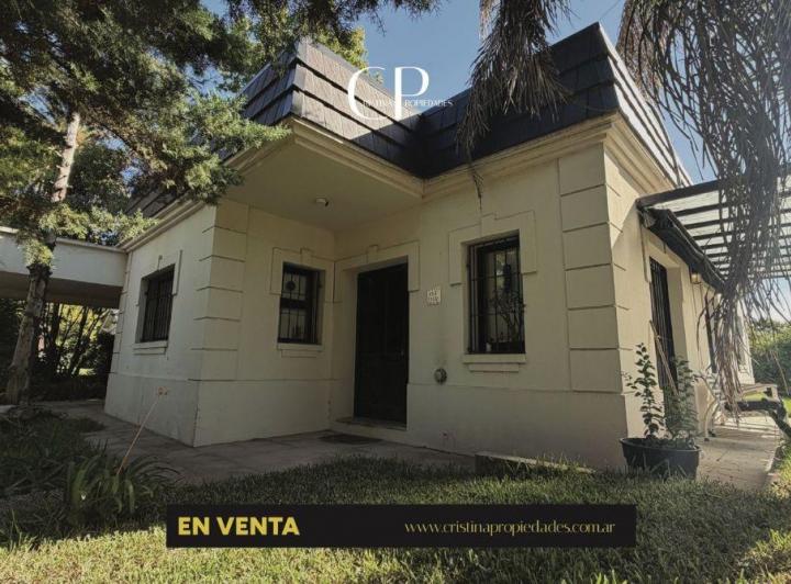 Casa · 130m² · 5 Ambientes · 1 Cochera