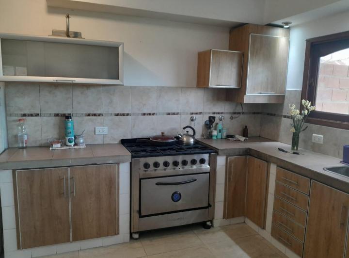 Casa · 90m² · 3 Ambientes · 1 Cochera