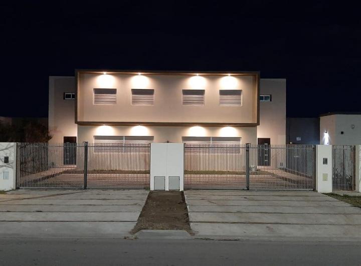 Casa · 130m² · 5 Ambientes · 2 Cocheras