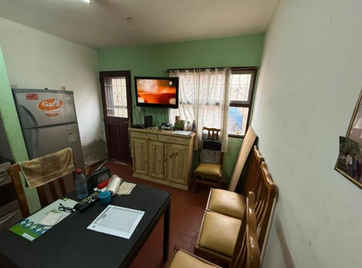 Casa · 97m² · 4 Dormitorios · 1 Cochera