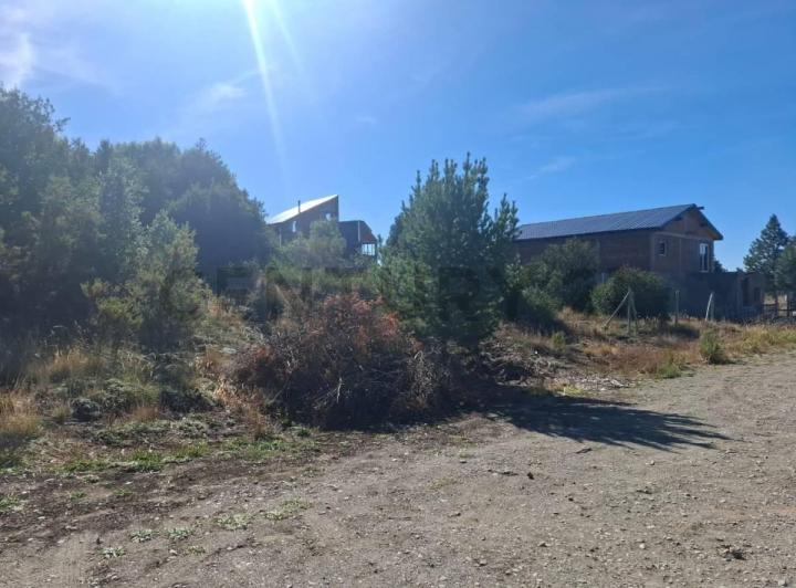 Terreno · 300m²