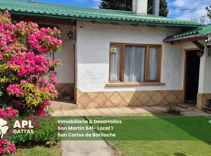 Casa · 105m² · 6 Ambientes · 1 Cochera