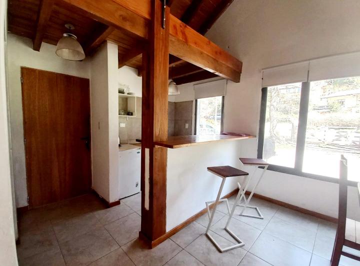 Casa · 70m² · 4 Ambientes · 1 Cochera