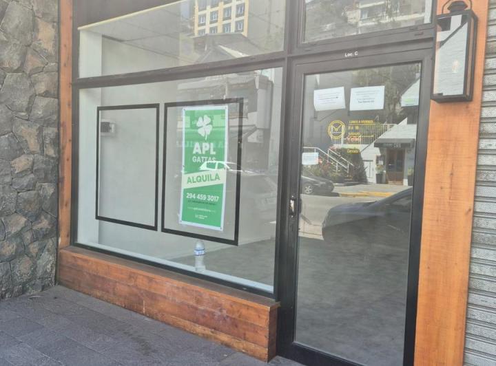 Local comercial · 65m² · 2 Ambientes