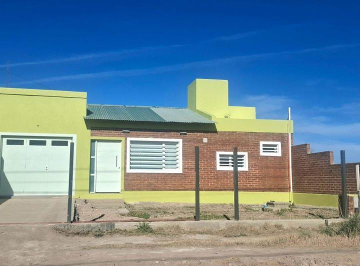 Casa · 500m² · 2 Ambientes · 1 Cochera