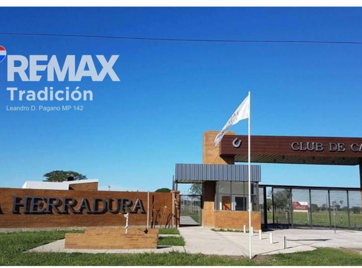 Terreno · 672m²