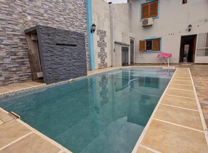 Casa · 298m² · 4 Ambientes · 1 Cochera