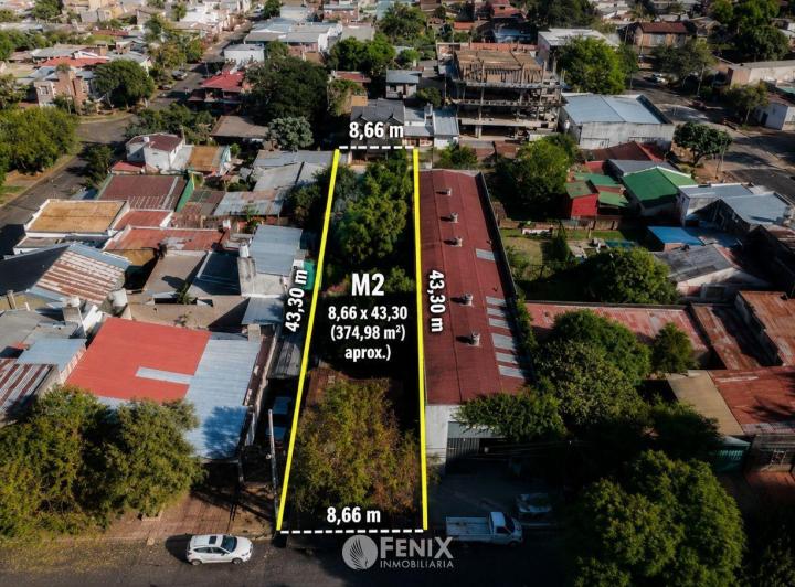 Terreno · 374m²