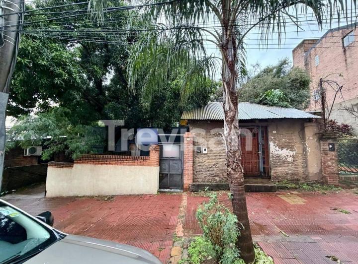 Terreno · 614m²