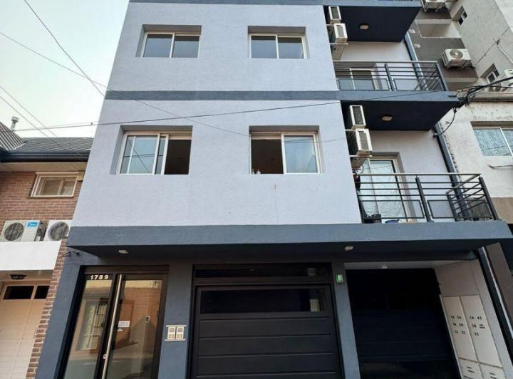 Departamento · 69m² · 2 Ambientes · 1 Cochera