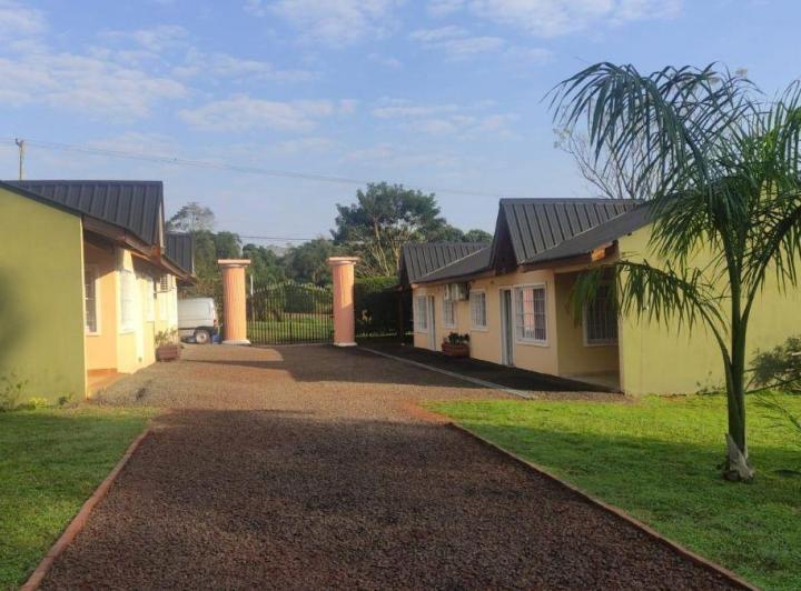 Hotel · 376m² · 8 Ambientes