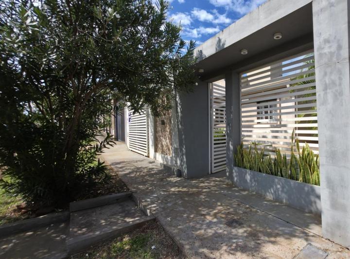 Casa · 81m² · 3 Ambientes · 1 Cochera